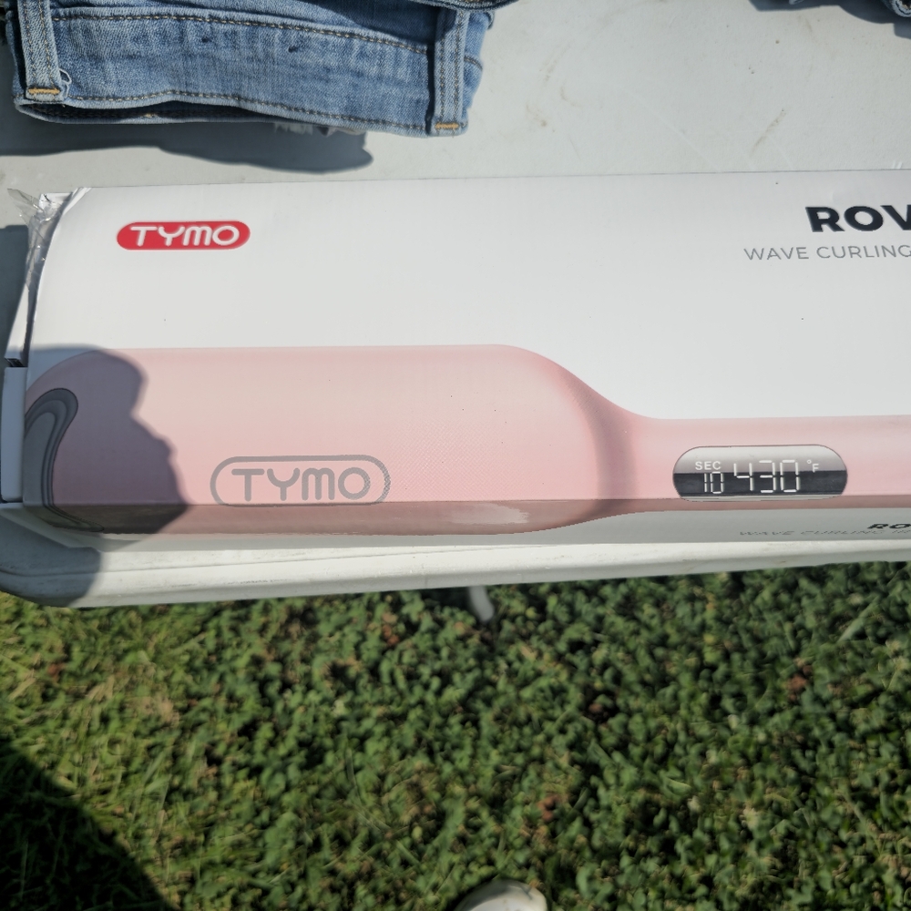 TYMO Pink Wave Curling Iron